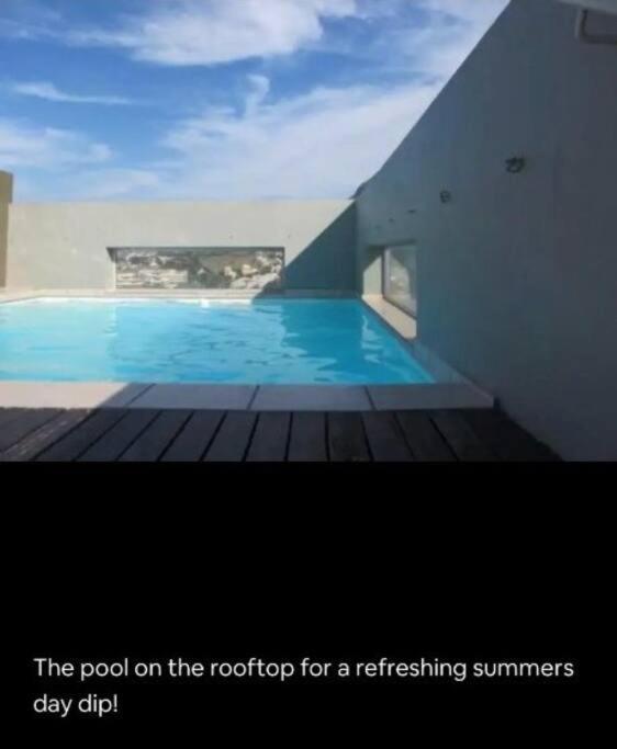 Modern, Trendy And Comfortable 2 Bedroom Apartment In Cape Town Exterior foto