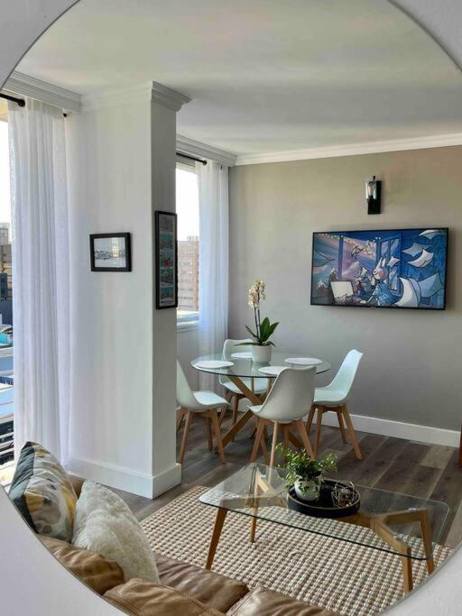 Modern, Trendy And Comfortable 2 Bedroom Apartment In Cape Town Exterior foto