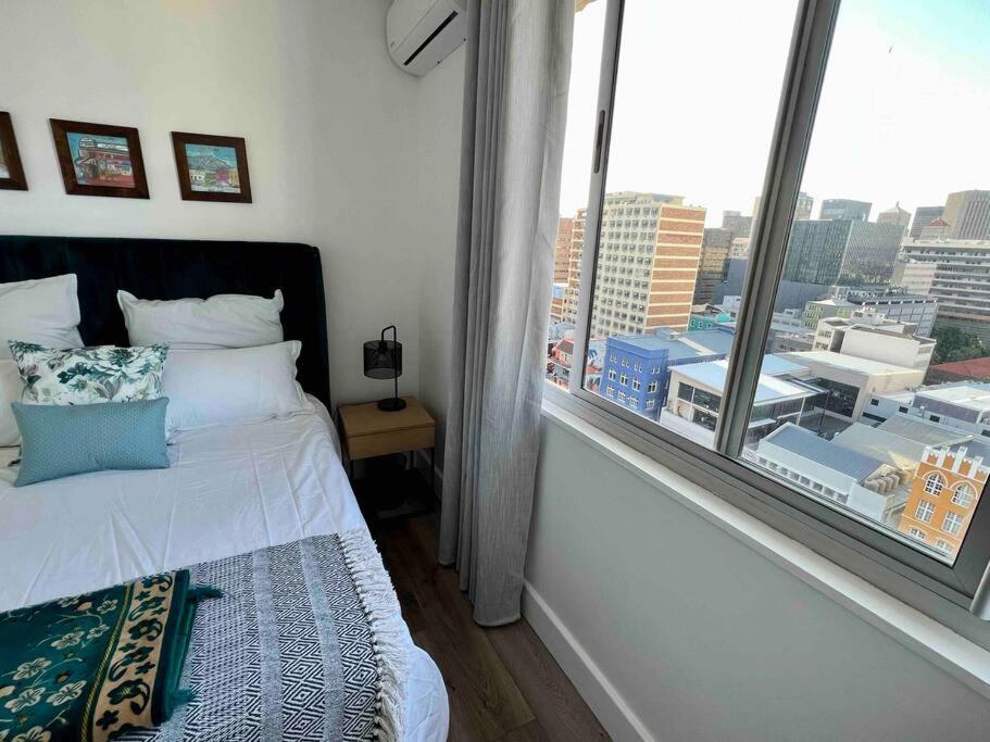Modern, Trendy And Comfortable 2 Bedroom Apartment In Cape Town Exterior foto
