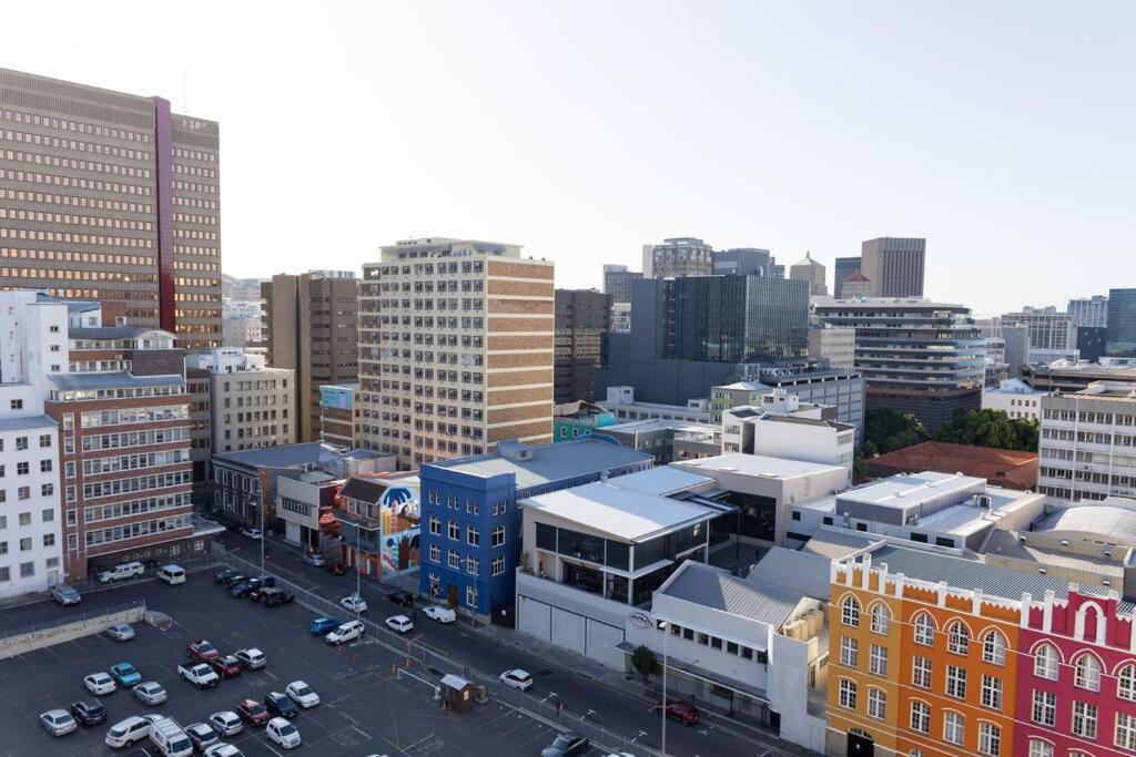Modern, Trendy And Comfortable 2 Bedroom Apartment In Cape Town Exterior foto